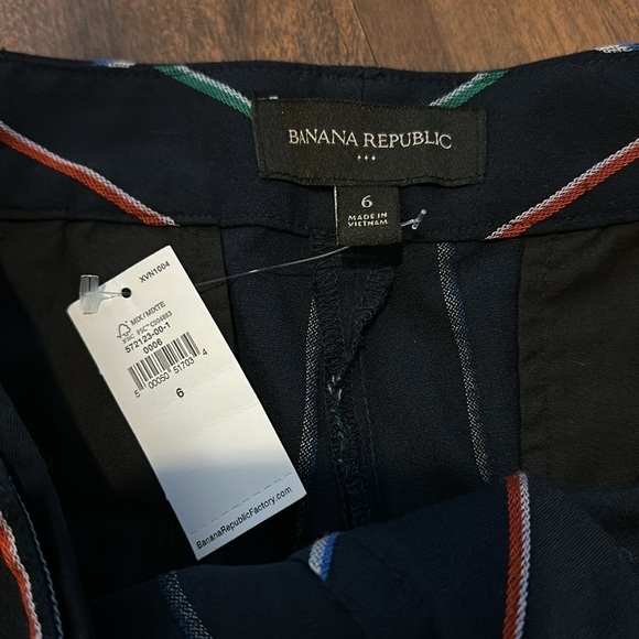 NWT Banana Republic 5” High Rise Navy Stripe Chino Dressy Shorts w/ Belt Size 6 - Picture 6 of 9